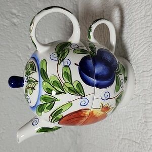 Zrike Hand-Painted Ceramic Teapot and Mug with Floral Design